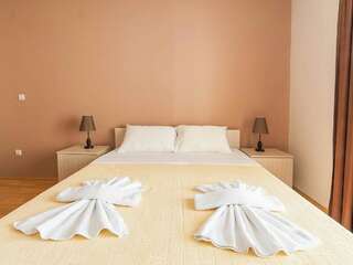 Гостевой дом Hana Accommodation Свети-Стефан Двухместный номер-студио с 1 кроватью-1