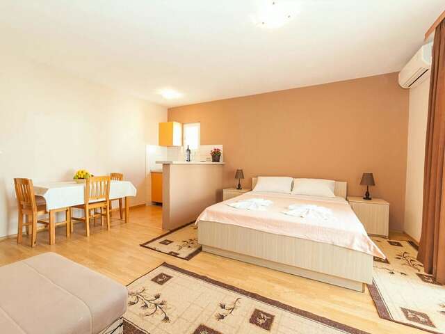Гостевой дом Hana Accommodation Свети-Стефан-29
